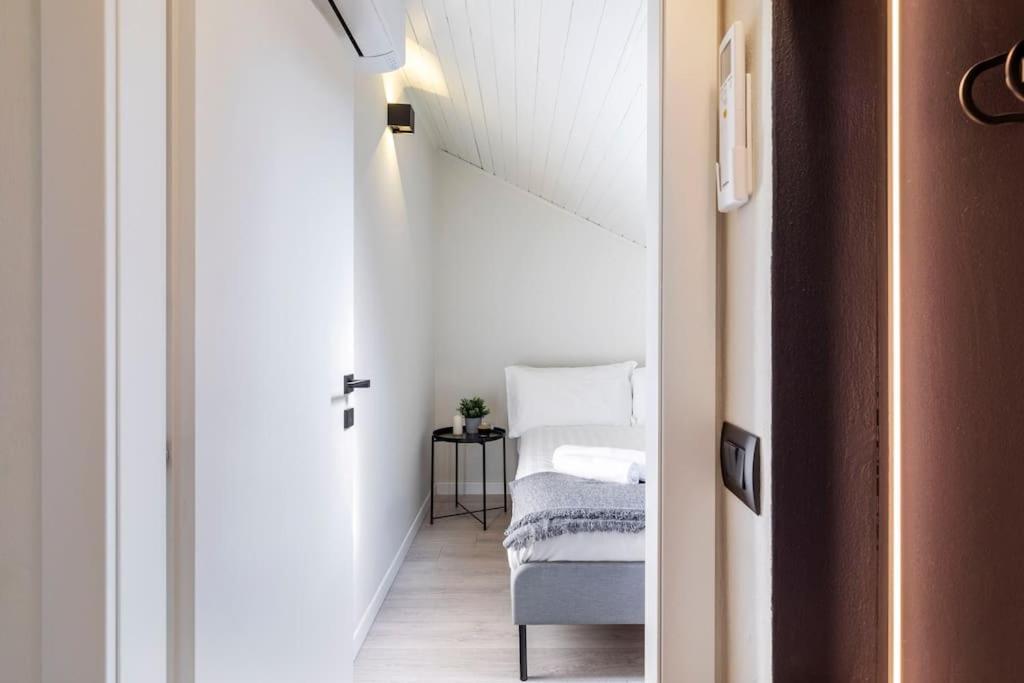 Stupendo Duplex In Centro A Milanoアパートメント エクステリア 写真