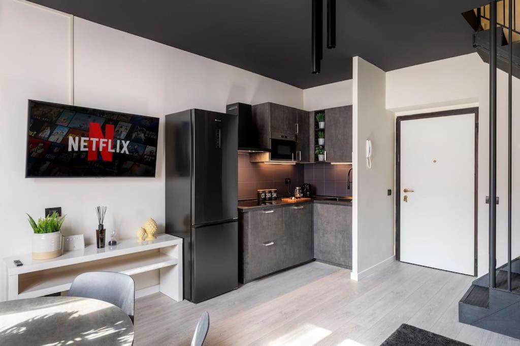 Stupendo Duplex In Centro A Milanoアパートメント エクステリア 写真