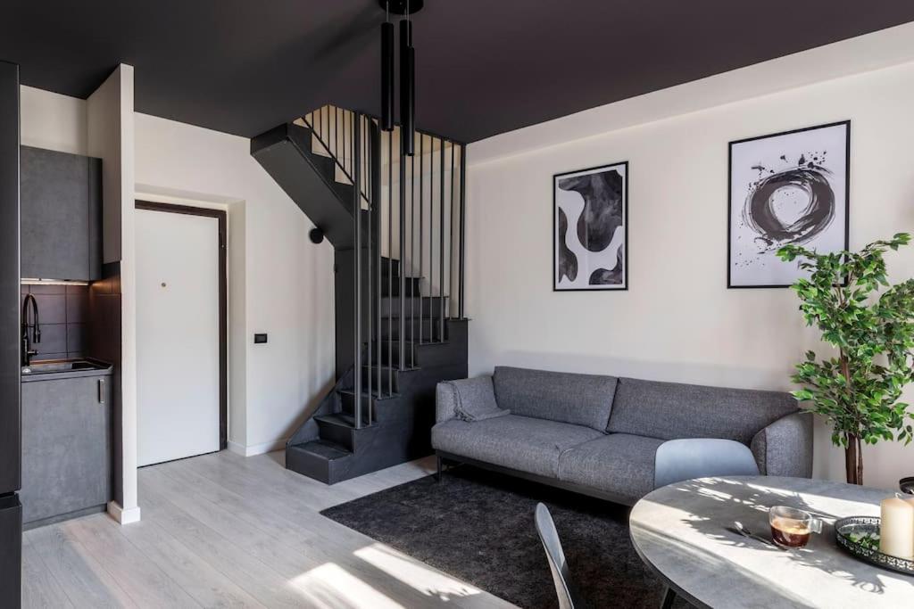Stupendo Duplex In Centro A Milanoアパートメント エクステリア 写真